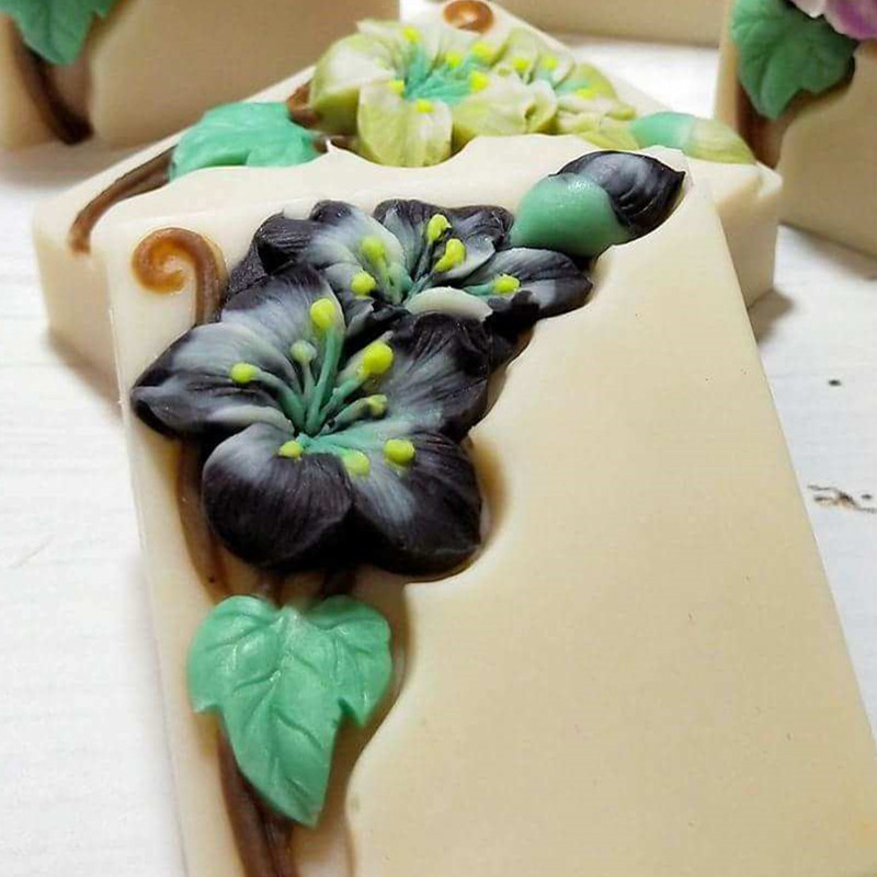 Mooie bloemenzeep mal rechthoe - Soap Making Cold Process recensie en prijs